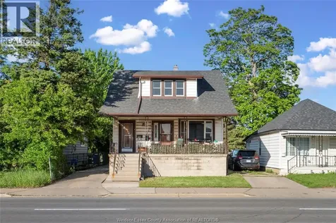 2404 Howard Avenue Windsor ON N8T 2M1