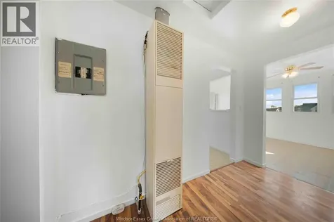 2404 Howard Avenue Windsor ON N8T 2M1