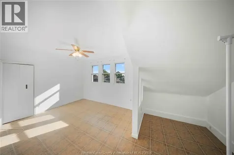 2404 Howard Avenue Windsor ON N8T 2M1