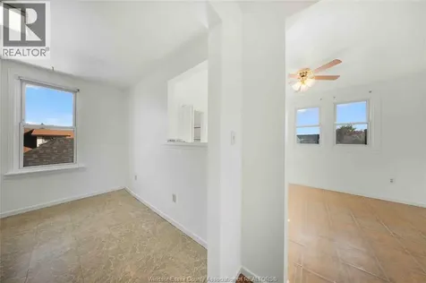2404 Howard Avenue Windsor ON N8T 2M1