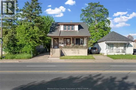 2404 Howard Avenue Windsor ON N8T 2M1