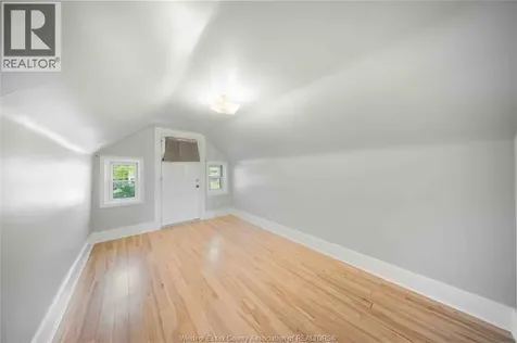 2404 Howard Avenue Windsor ON N8T 2M1