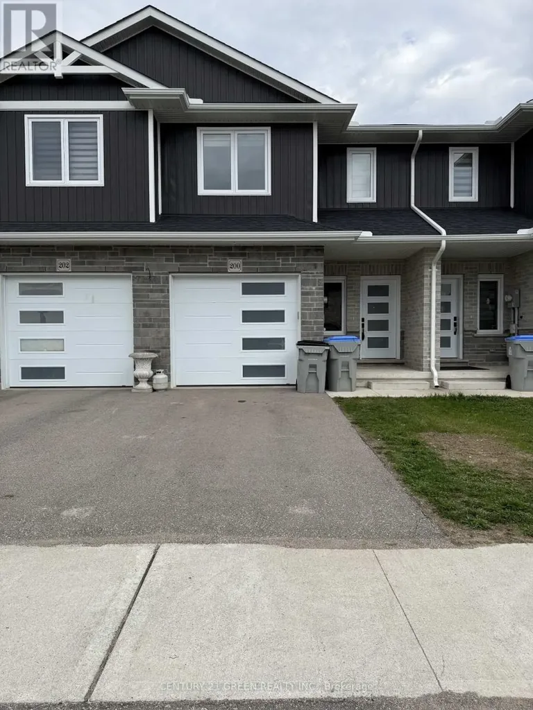 200 Hooper Street St. Marys ON N4X 0A8