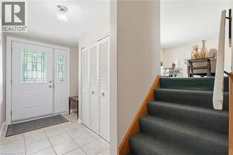 4 Bradley Place Kitchener ON N2A 2B3