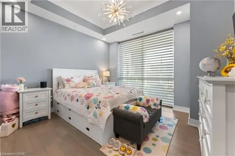 2060 Lakeshore Road Burlington ON L7R 0G2