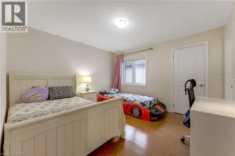 667 Linden Drive Cambridge ON N3H 0B6