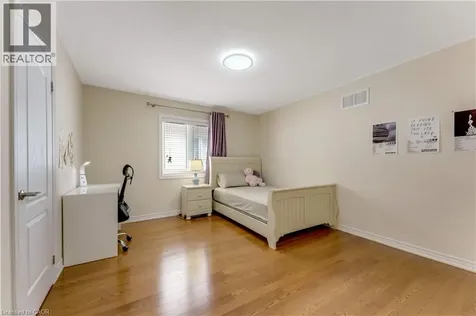 667 Linden Drive Cambridge ON N3H 0B6