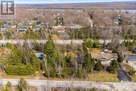37 Emmerson Avenue South Bruce Peninsula ON N0H 2G0