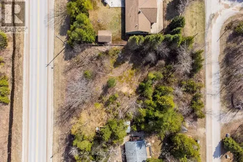 37 Emerson Avenue South Bruce Peninsula ON N0H 2G0