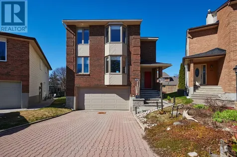 43 Waterview Court Ottawa ON K1V 0H5