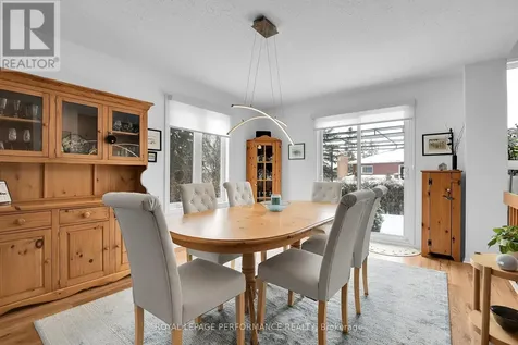 43 Waterview Court Ottawa ON K1V 0H5