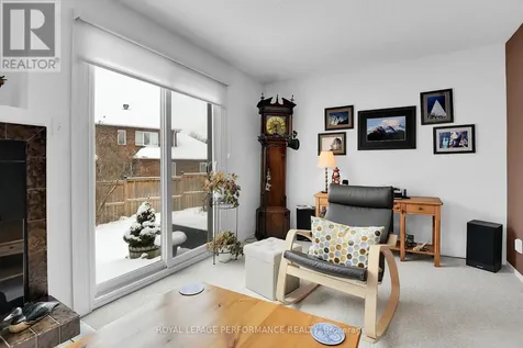 43 Waterview Court Ottawa ON K1V 0H5