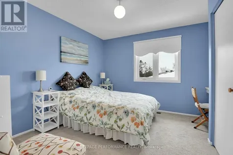 43 Waterview Court Ottawa ON K1V 0H5