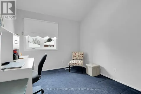 43 Waterview Court Ottawa ON K1V 0H5