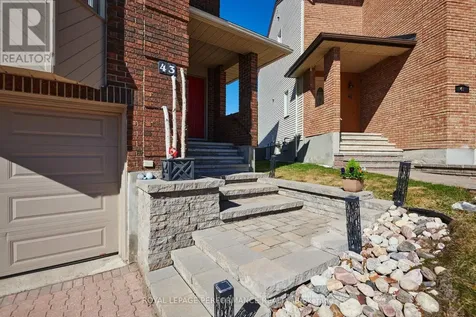 43 Waterview Court Ottawa ON K1V 0H5
