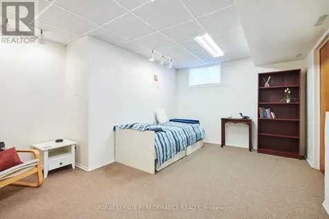 43 Waterview Court Ottawa ON K1V 0H5