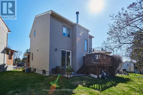 43 Waterview Court Ottawa ON K1V 0H5