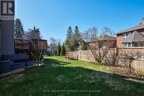 43 Waterview Court Ottawa ON K1V 0H5