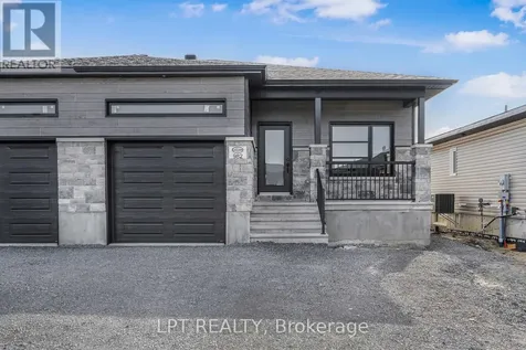 978 Katia Street The Nation ON K0A 2M0