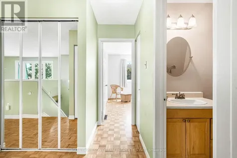 20 Coolbrook Crescent Ottawa ON K0A 3P0
