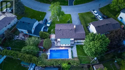 20 Coolbrook Crescent Ottawa ON K0A 3P0