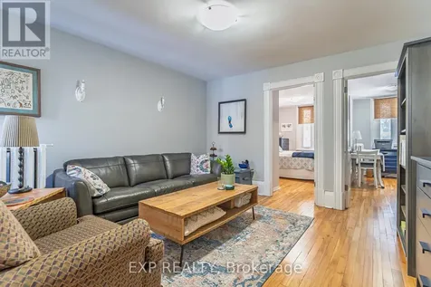 52 St Andrew Street Ottawa ON K1N 5E9