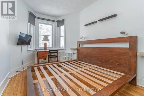 52 St Andrew Street Ottawa ON K1N 5E9