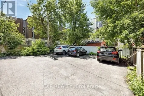 52 St Andrew Street Ottawa ON K1N 5E9
