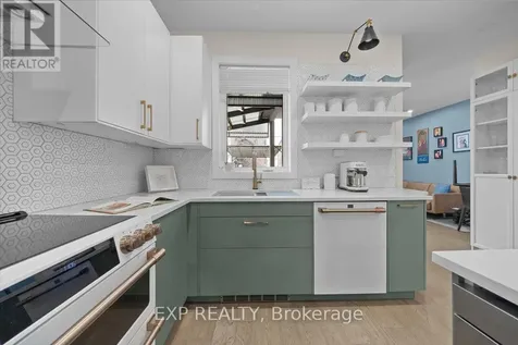 185 Deschamps Avenue Ottawa ON K1L 5Z3