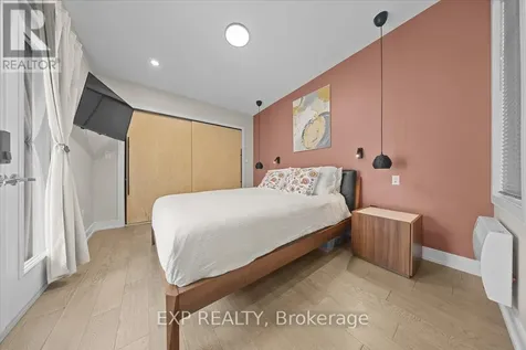 185 Deschamps Avenue Ottawa ON K1L 5Z3