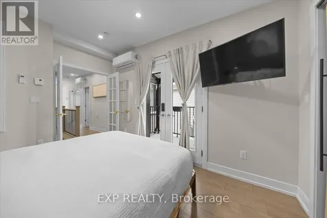 185 Deschamps Avenue Ottawa ON K1L 5Z3