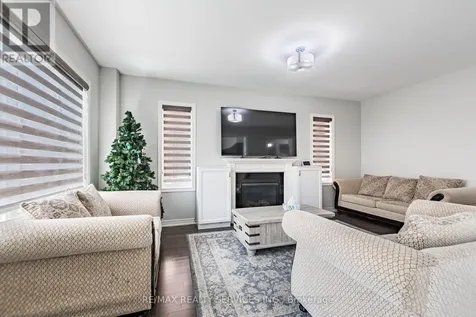 10 Pinedale Avenue Caledon ON L7C 3Z4