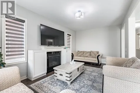 10 Pinedale Avenue Caledon ON L7C 3Z4