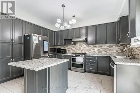 10 Pinedale Avenue Caledon ON L7C 3Z4