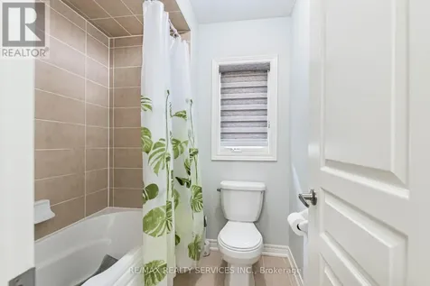 10 Pinedale Avenue Caledon ON L7C 3Z4