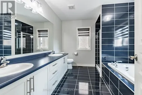 10 Pinedale Avenue Caledon ON L7C 3Z4
