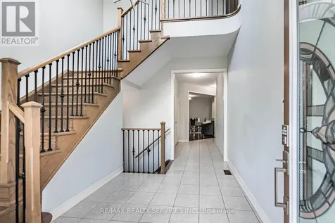 10 Pinedale Avenue Caledon ON L7C 3Z4