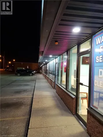 750 Colborne Street East Brantford ON N3S 3S1