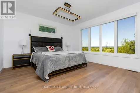 110 High Point Court Blue Mountains ON N0H 2P0