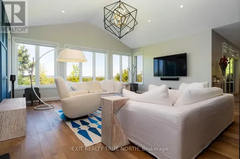 110 High Point Court Blue Mountains ON N0H 2P0