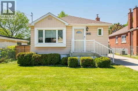 420 Upper Gage Avenue Hamilton ON L8V 4H9