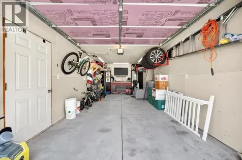 420 Upper Gage Avenue Hamilton ON L8V 4H9