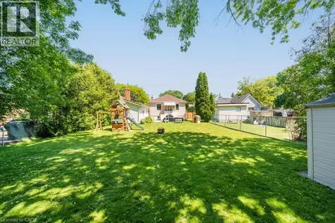 420 Upper Gage Avenue Hamilton ON L8V 4H9