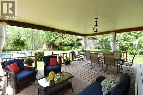 9 Wesite Avenue Dundas ON L9H 5M1