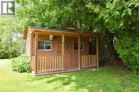 9 Wesite Avenue Dundas ON L9H 5M1