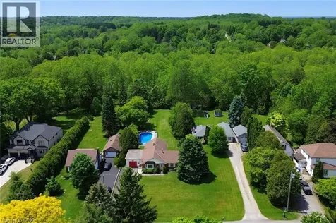 9 Wesite Avenue Dundas ON L9H 5M1