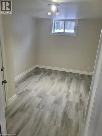 27 Mckay Street Cambridge ON N1R 4G2