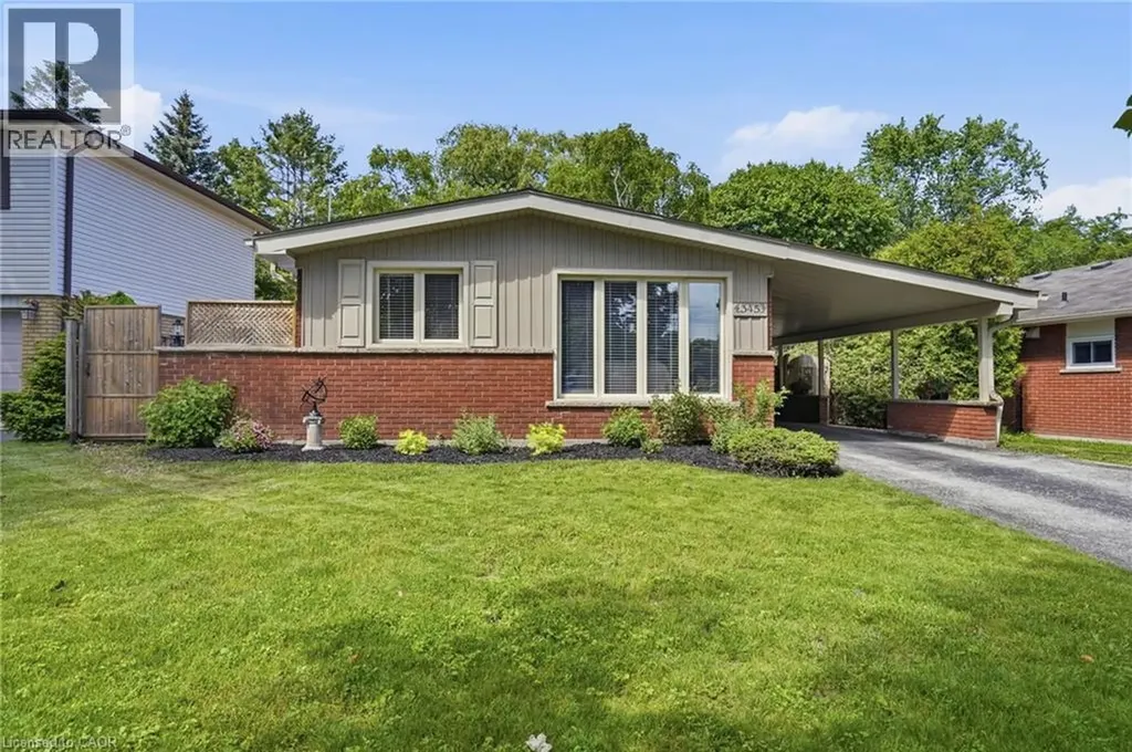 345 Erindale Drive Burlington ON L7L 4T3