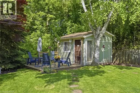 345 Erindale Drive Burlington ON L7L 4T3