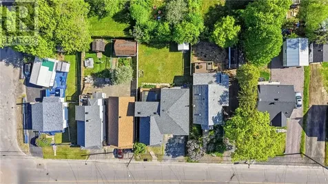 475 Pine Street Sudbury ON P3C 1Y3